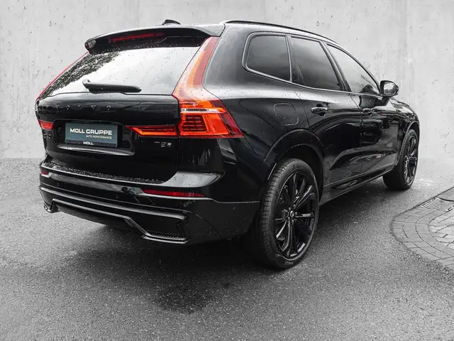 Volvo XC60 view 4