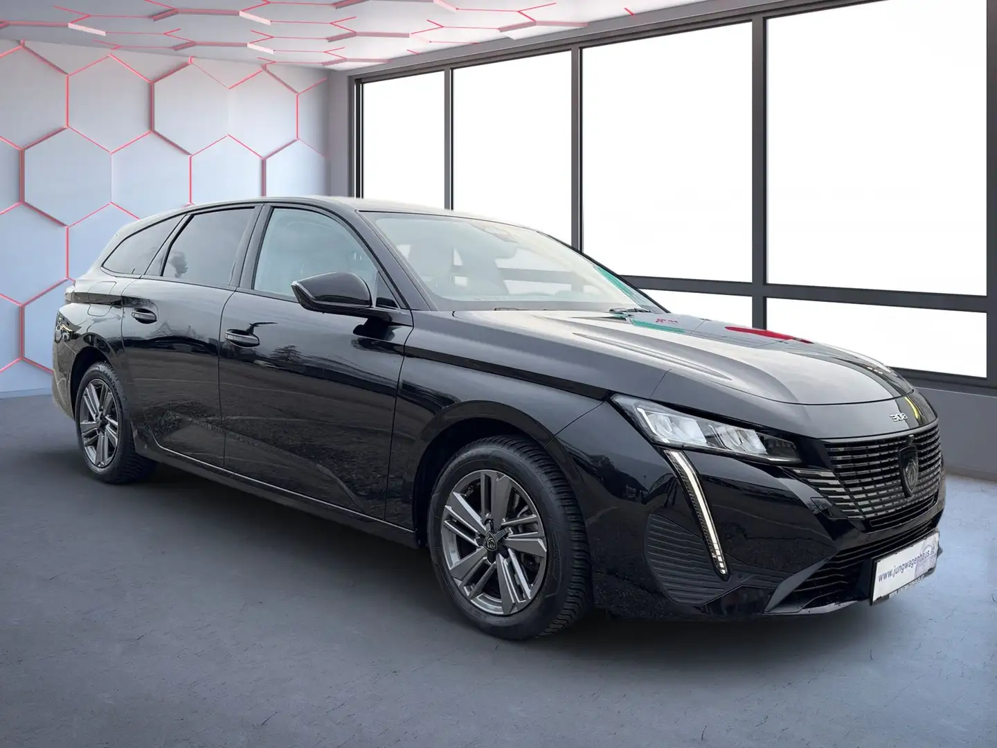 Peugeot 308 SW PureTech 130 Aut. NP 32.981.- -25% Schwarz - 2