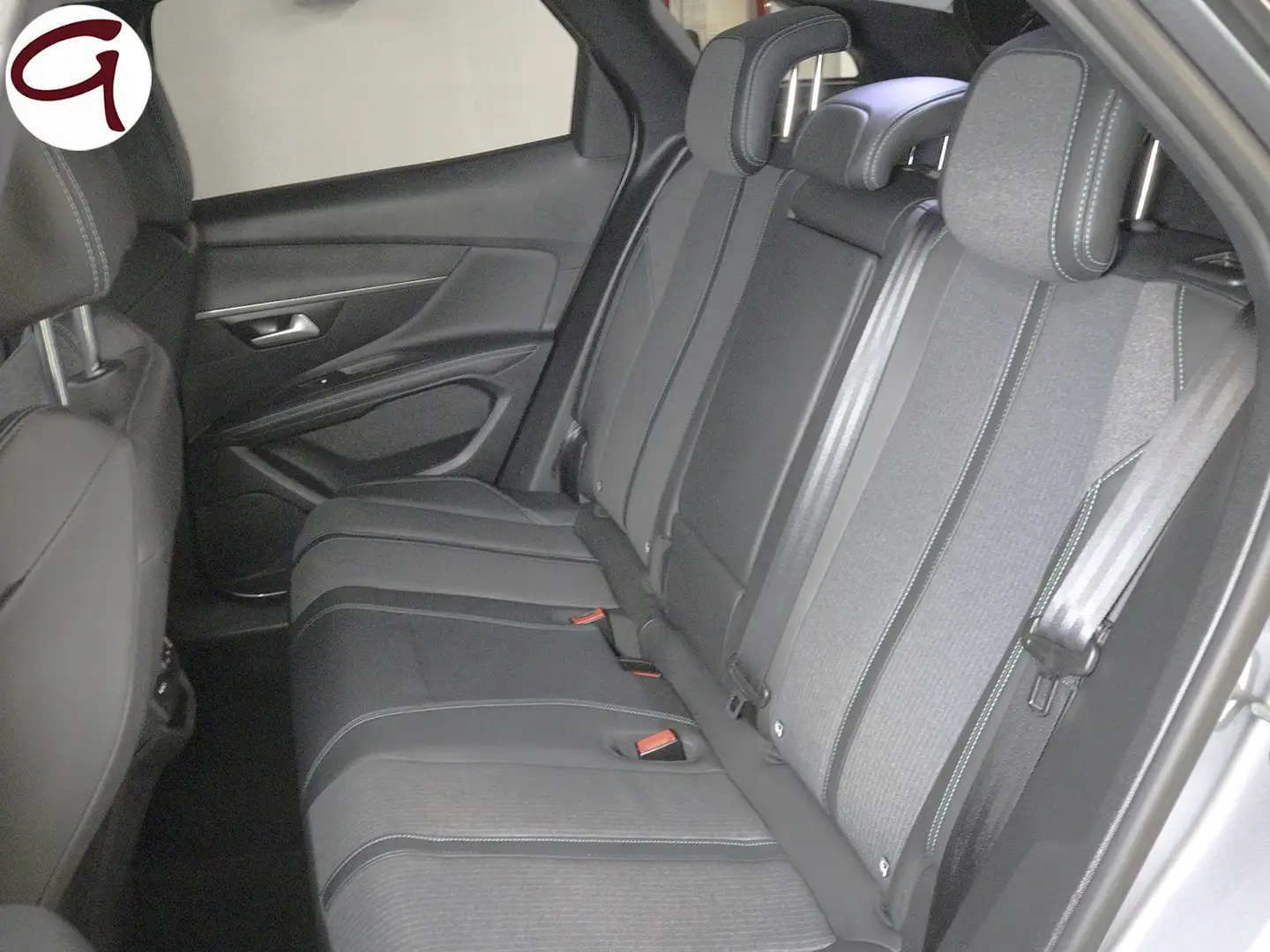 Peugeot 3008 1.6 THP Allure Aut. 155 Gris - 2