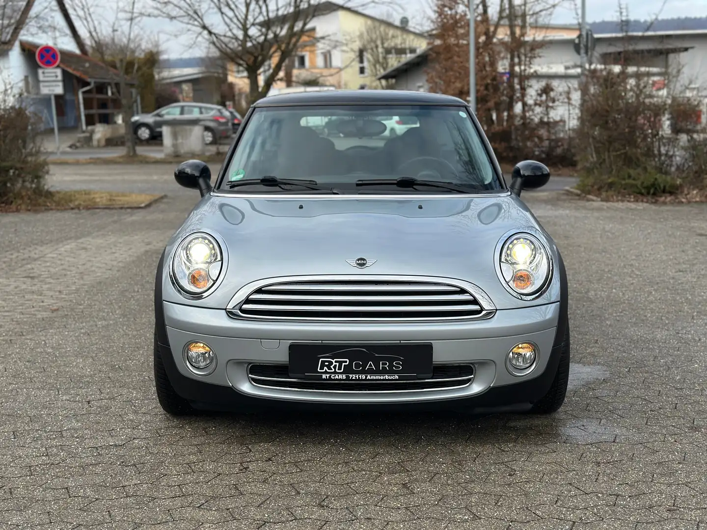 MINI One Cooper 1.6 120PS Automatik|Xenon|Sitzheizg|1.Hand Argent - 2