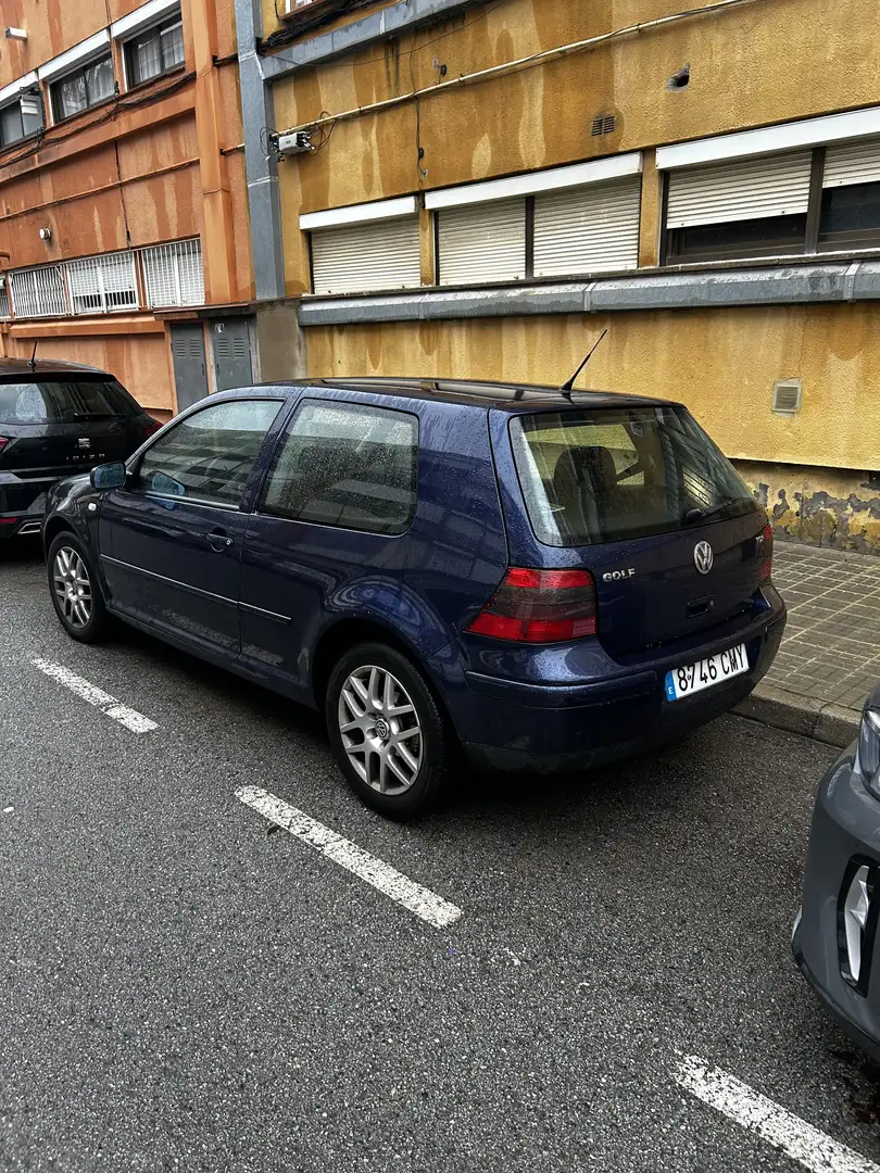 Volkswagen Golf 1.9TDI Soul 110 - 2
