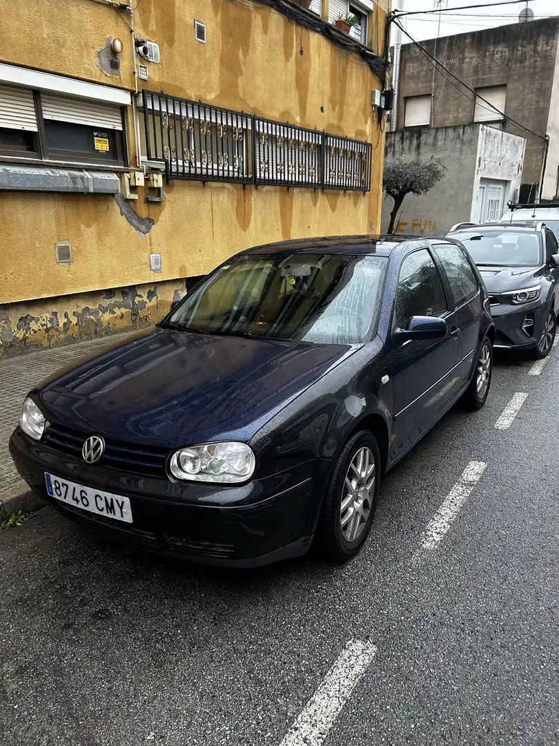 Volkswagen Golf 1.9TDI Soul 110 - 1