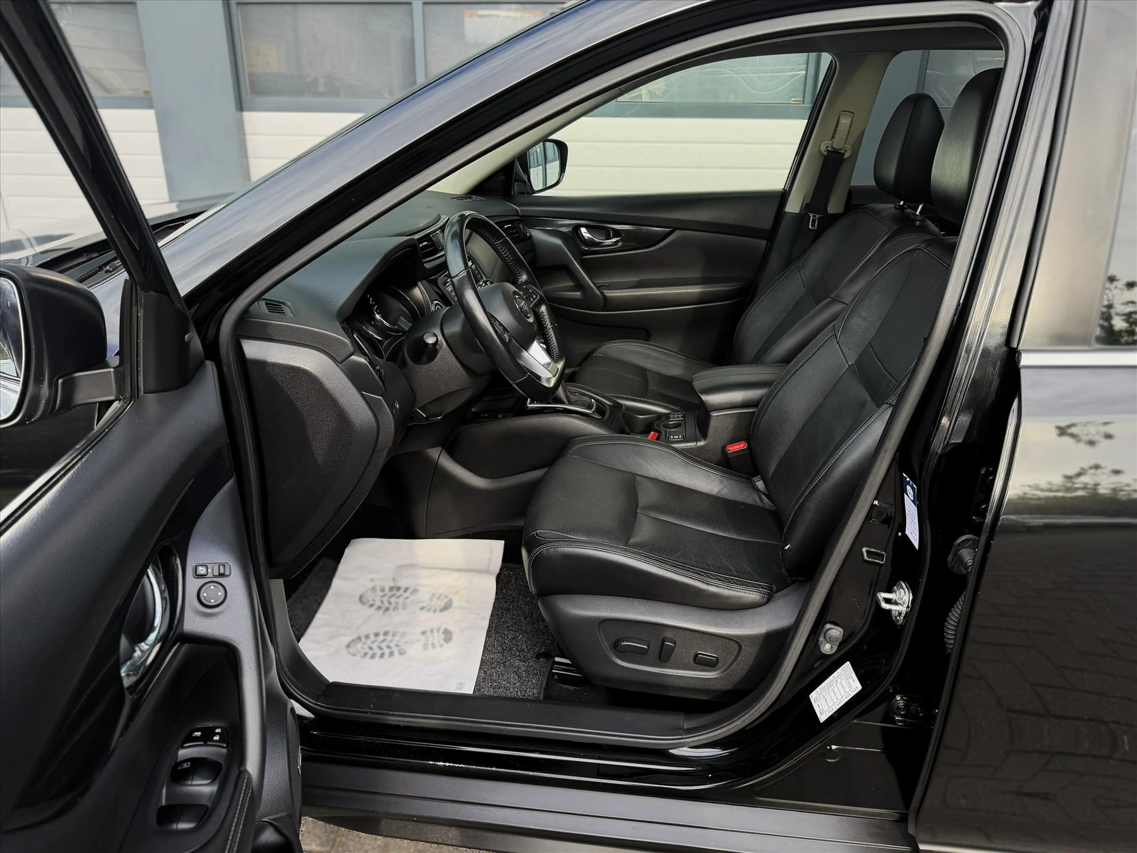 Nissan X-Trail 1.3 DIG-T 160pk Aut. Tekna, Carplay, Pano, Camera — photo 4