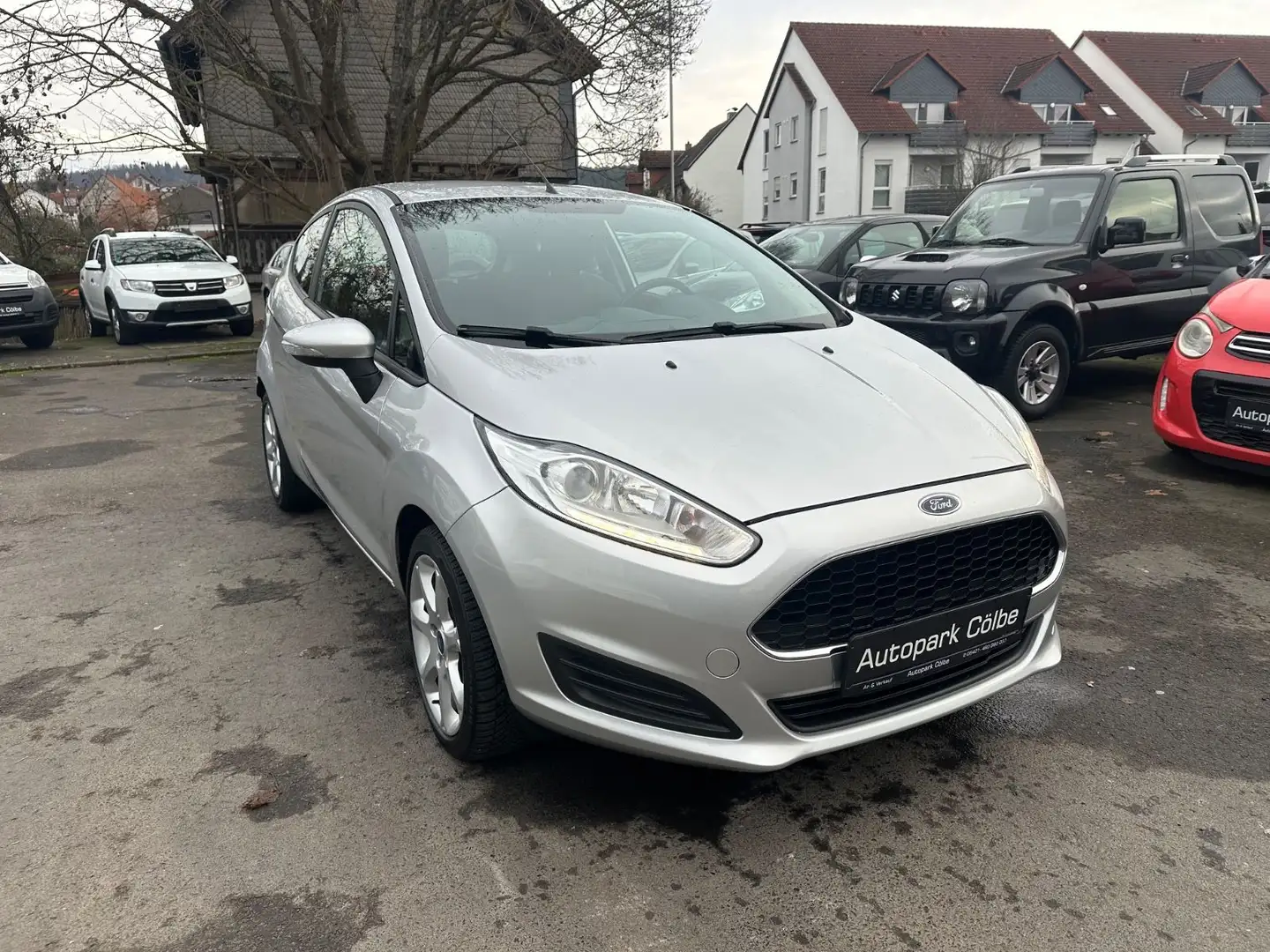 Ford Fiesta Trend* Klima* Sitzheizung*Tüv Neu*1 Hand Silber - 2
