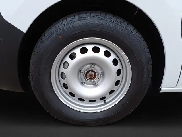 Opel Vivaro view 8