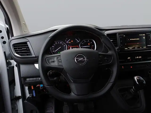 Opel Vivaro view 13