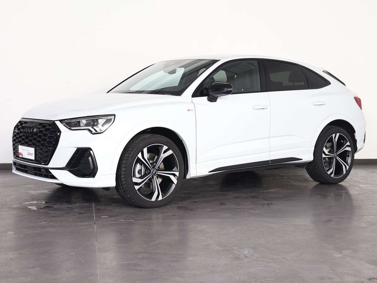 Audi Q3 sportback 45 2.0 tfsi identity black quattro 245cv