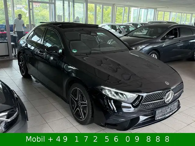 Mercedes-Benz A Class view 3