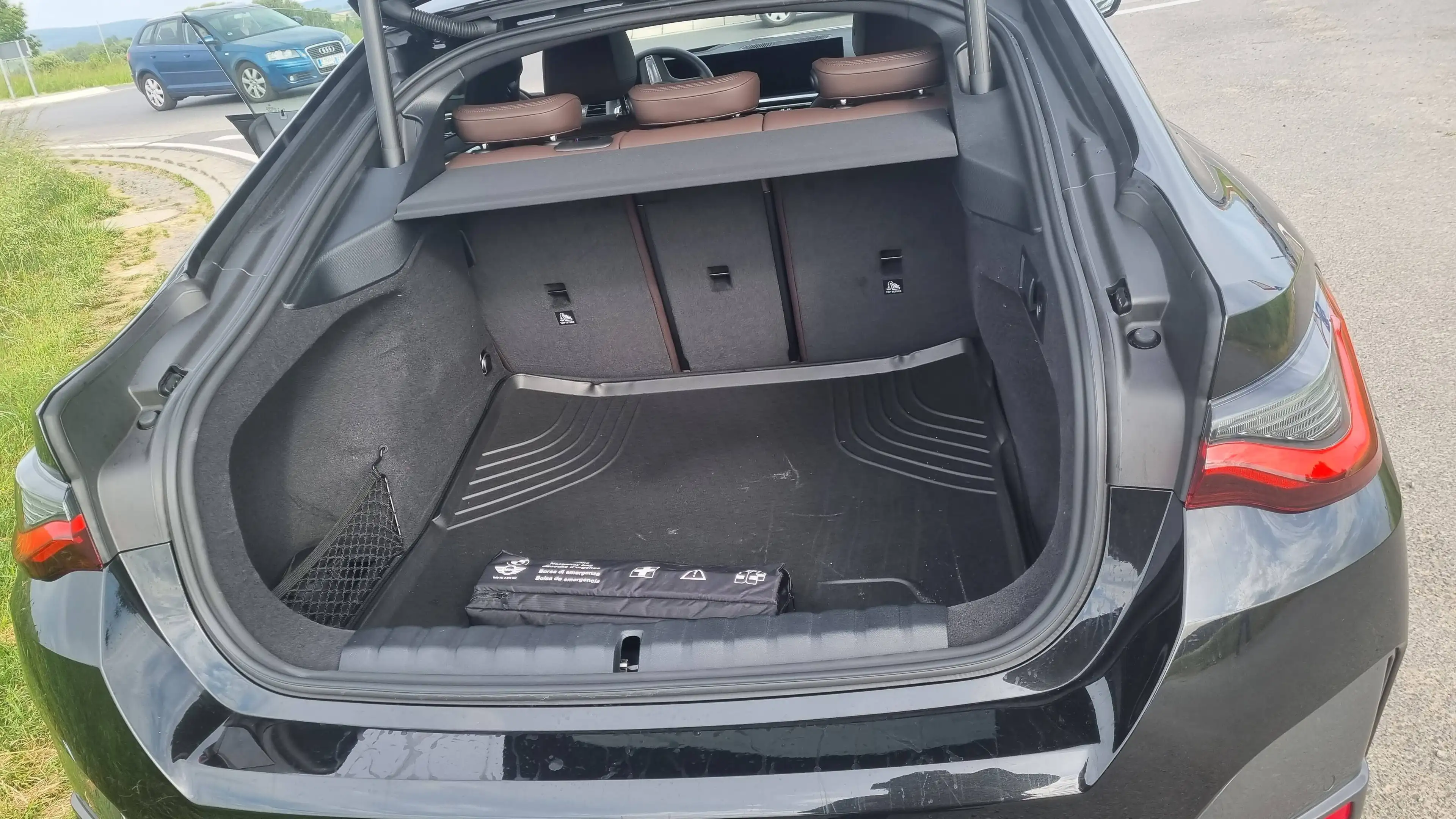 BMW 430 4er Gran Coupe 430i Gran Coupe M Sport aus 1 Hand mit Schiebedach und AHK — photo 14