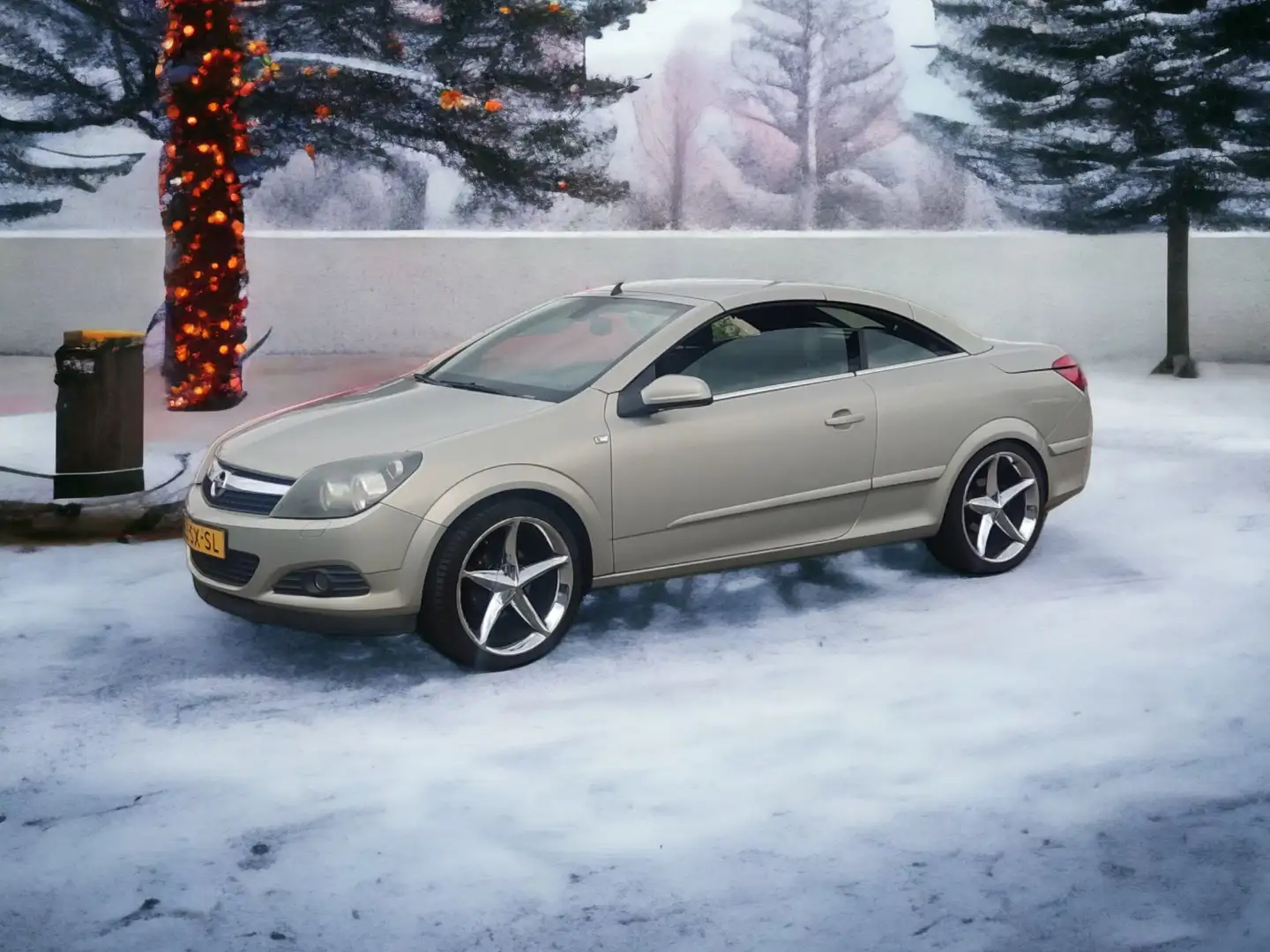 Opel Astra 1.8 Cosmo Gold - 1