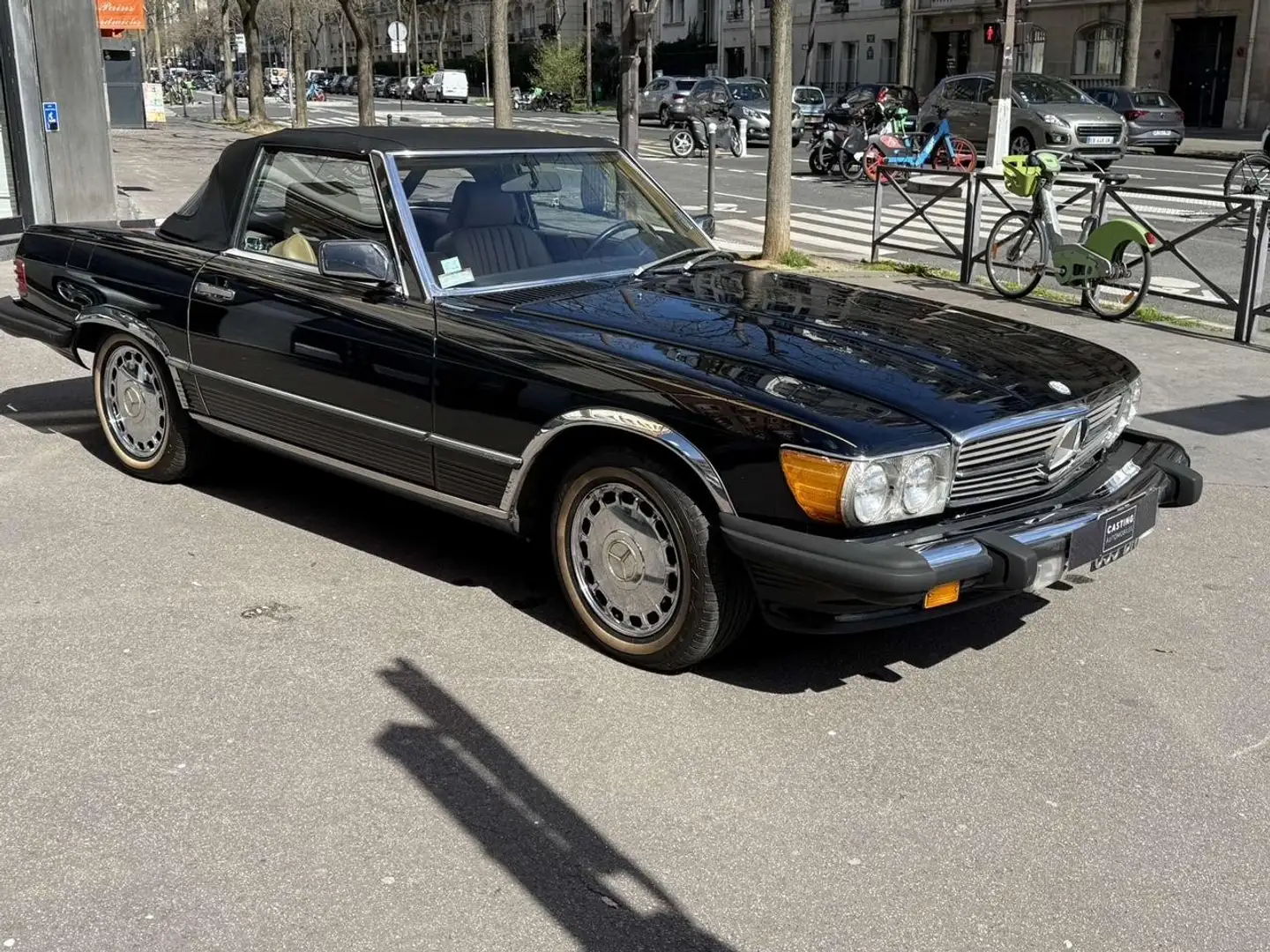 Mercedes-Benz 560 SL Siyah - 1
