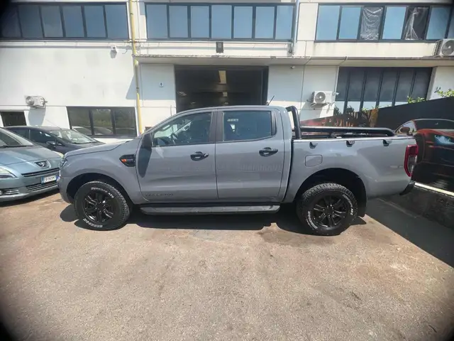 Ford Ranger view 8