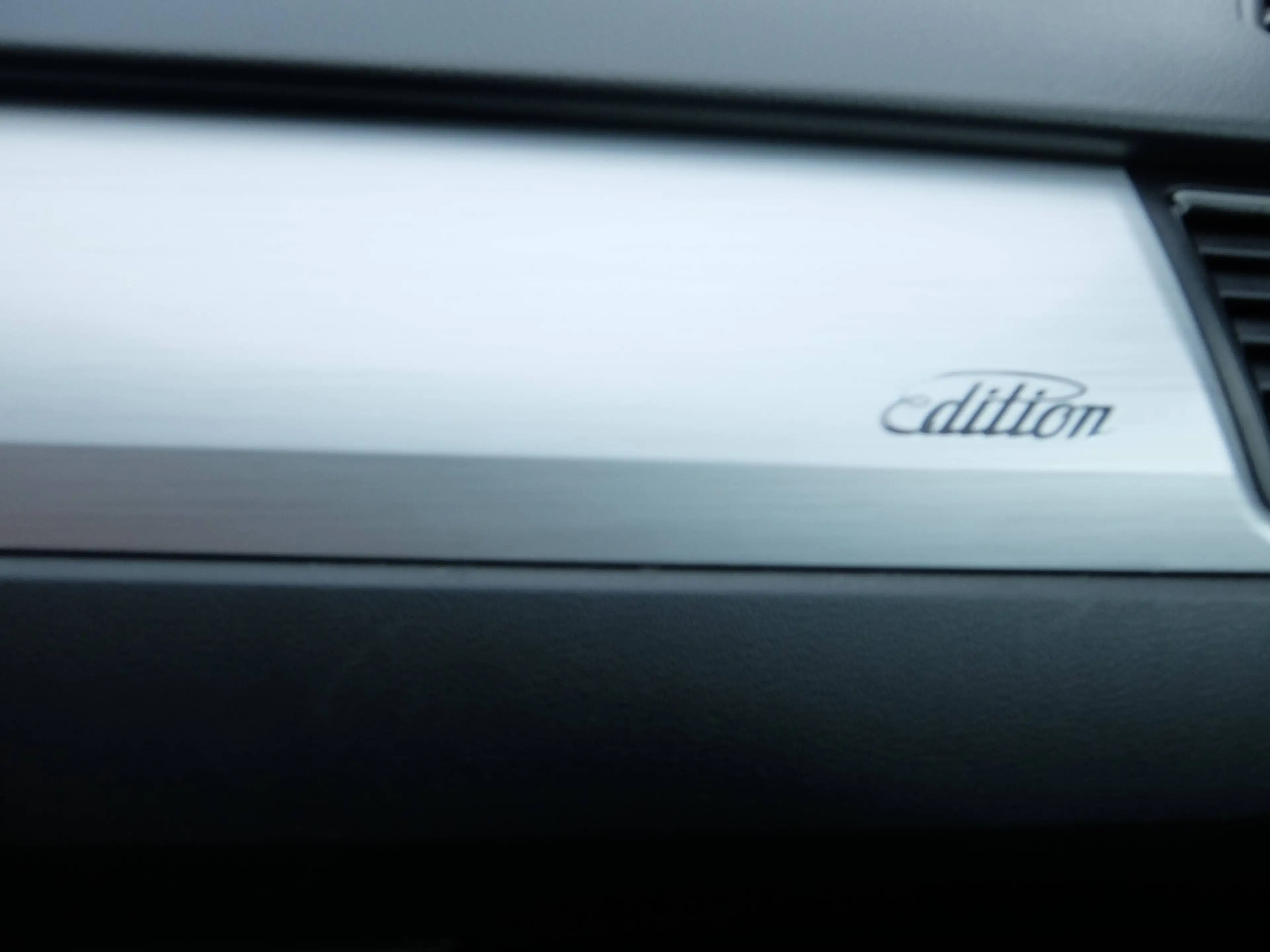 Skoda Rapid/Spaceback Edition — photo 13