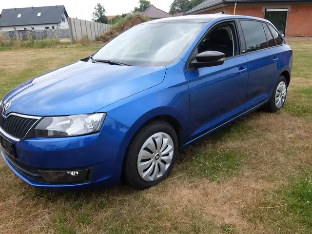 Skoda Rapid/Spaceback Edition,Panoramadach,Automatic,Klimaautomatic HU AU Neu