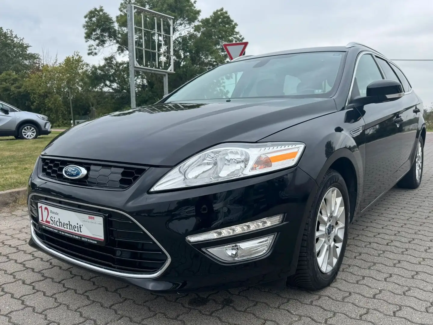 Ford Mondeo Turnier Business Edition Noir - 1
