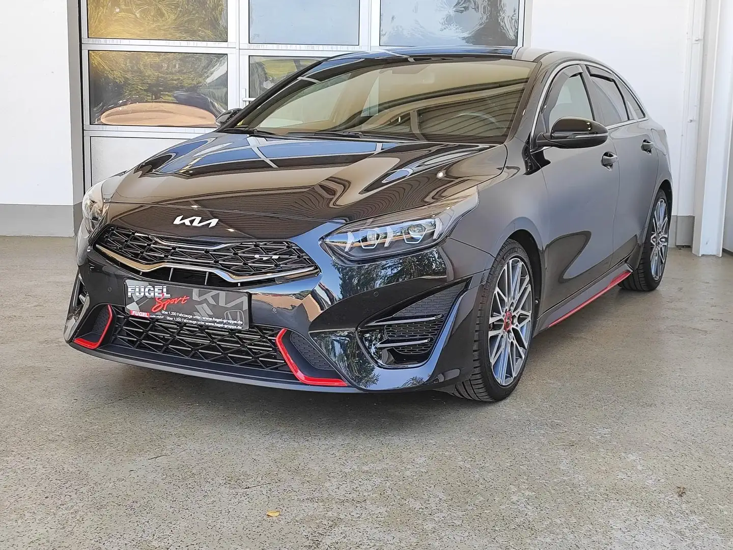 Kia ProCeed / pro_cee'd 1.6 T-GDI DCT GT LED|Navi|SHZ Schwarz - 2