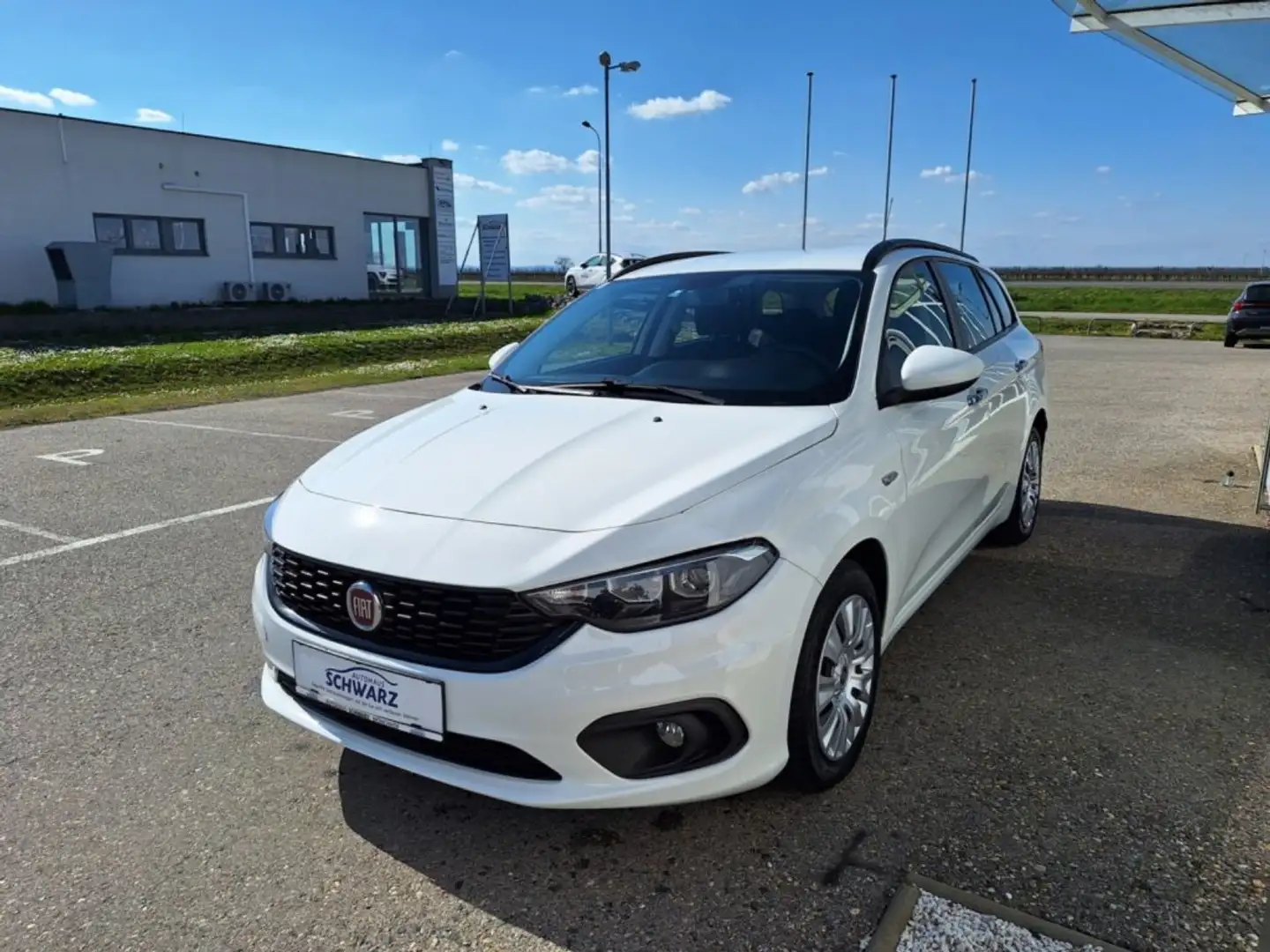 Fiat Tipo T-Jet Weiß - 2