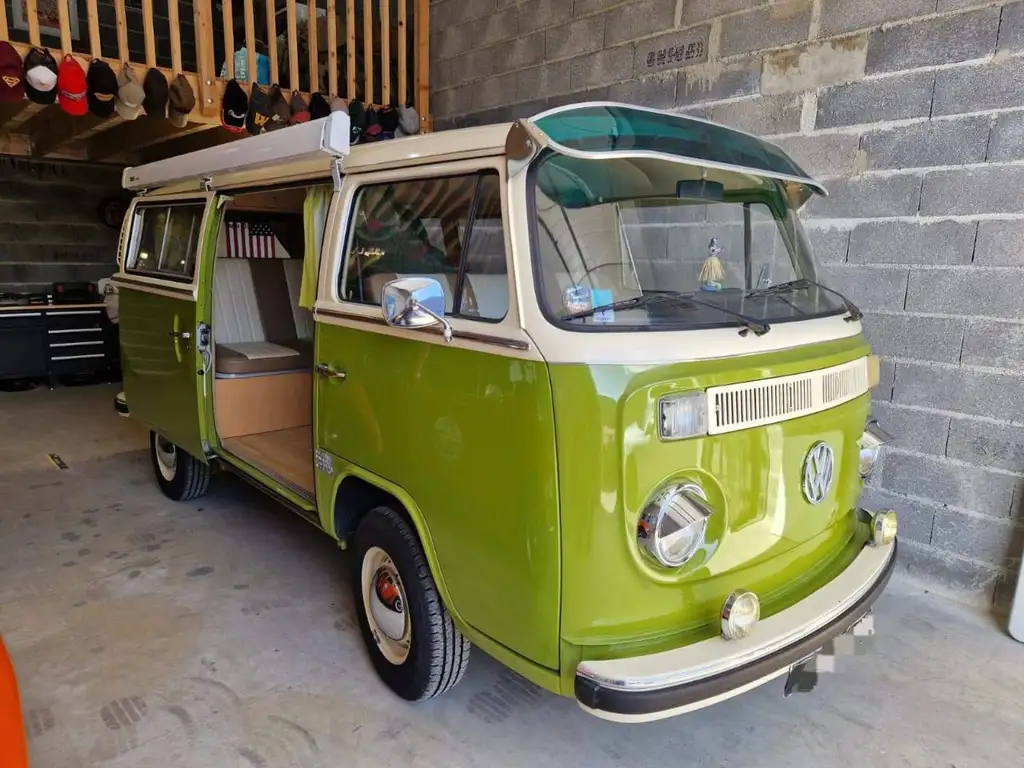 Volkswagen T2 1979 из Европы — купить под ключ