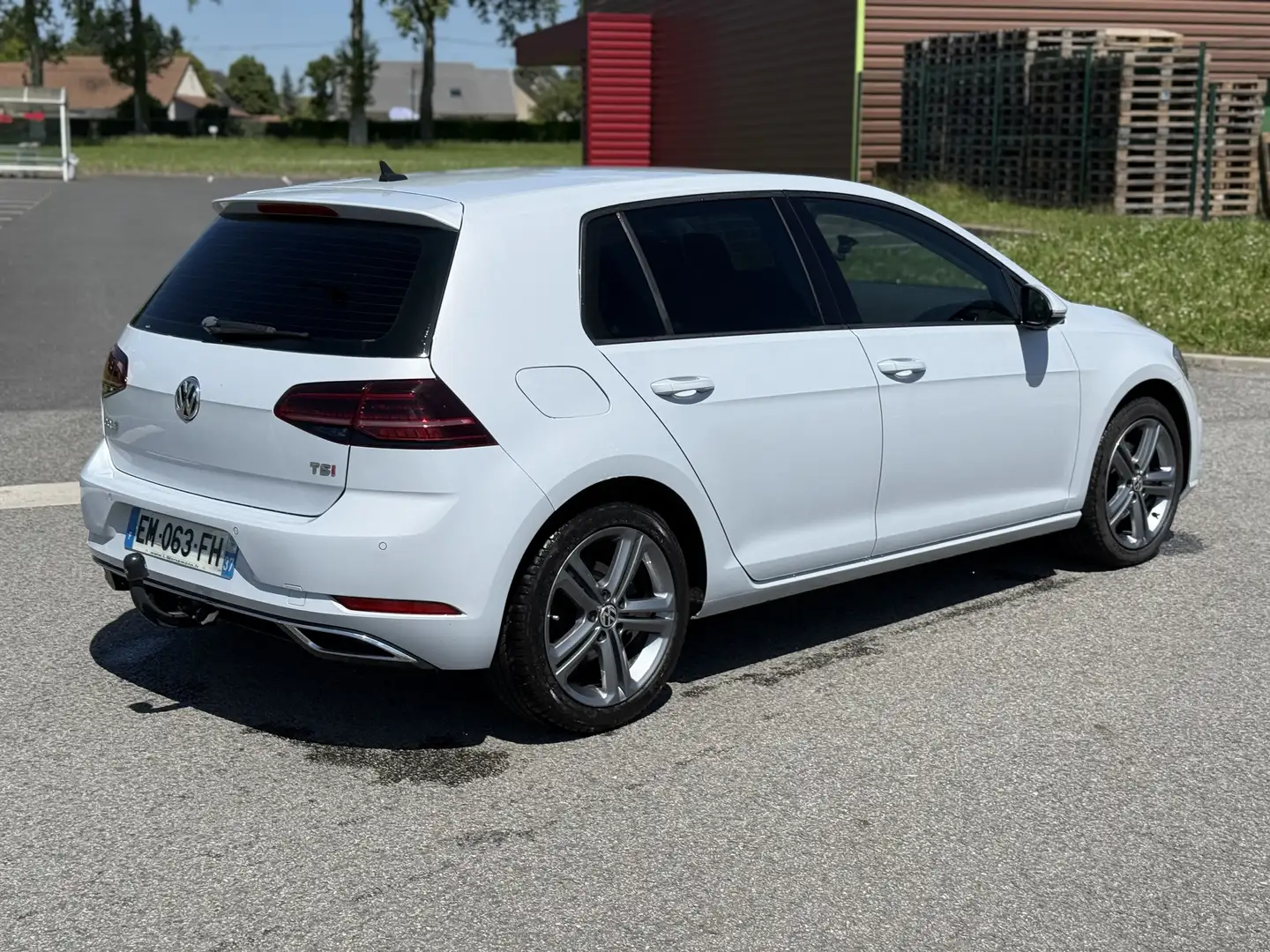 Volkswagen Golf 1.4 TSI 125 BlueMotion Technology DSG7 Carat Exclu - 2