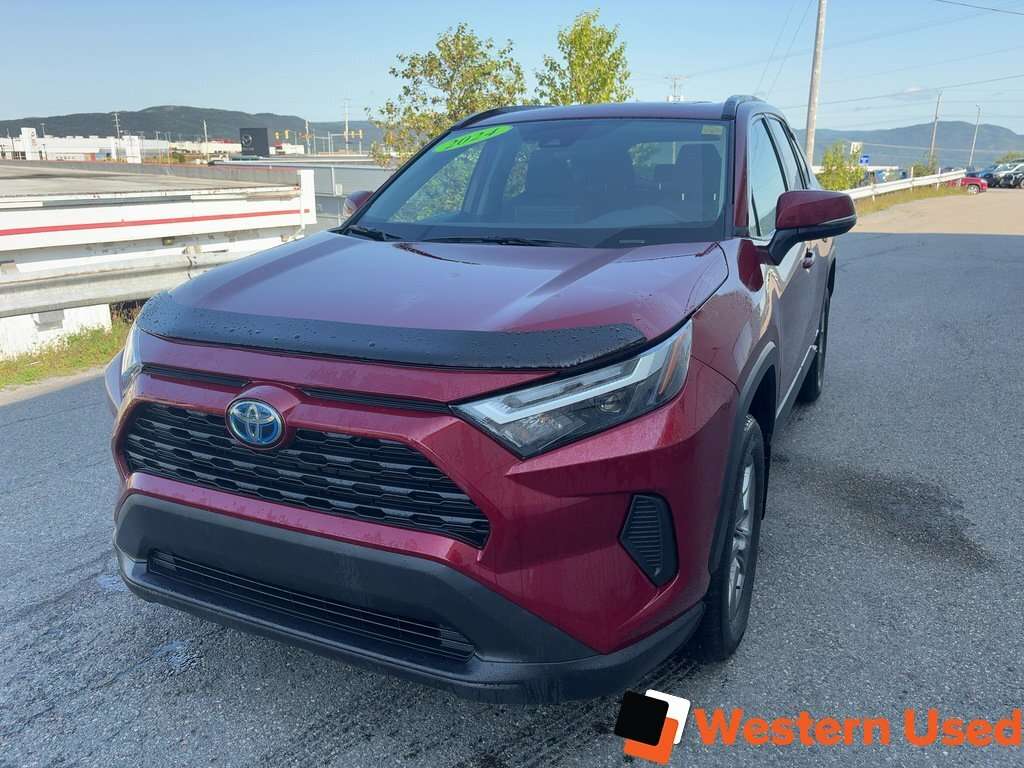2024 Toyota RAV4 Hybrid XLE