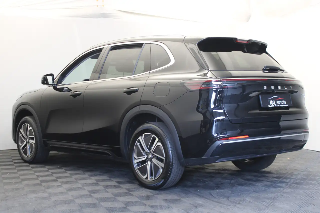 Geely Starray EM-i 2026