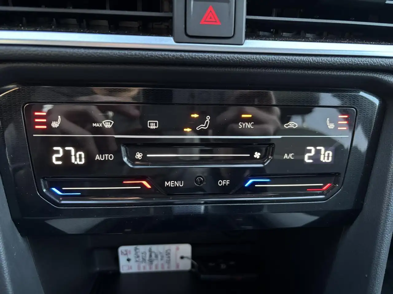 Volkswagen Taos снимка Volkswagen Taos