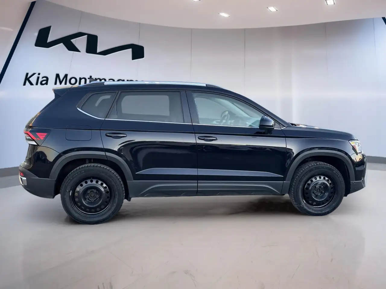 Volkswagen Taos снимка Volkswagen Taos