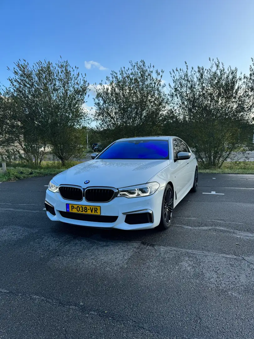 BMW 550 M550i xDrive Aut. Wit - 1