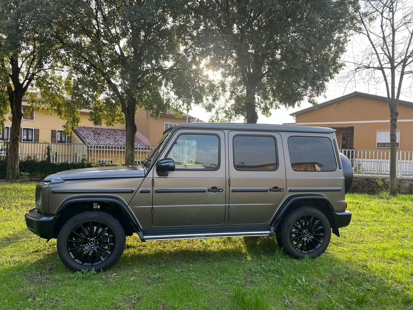 Mercedes-Benz G 400 Classe+G+-+W463+2018+d+Premium+Plus+330cv+auto Grigio - 1