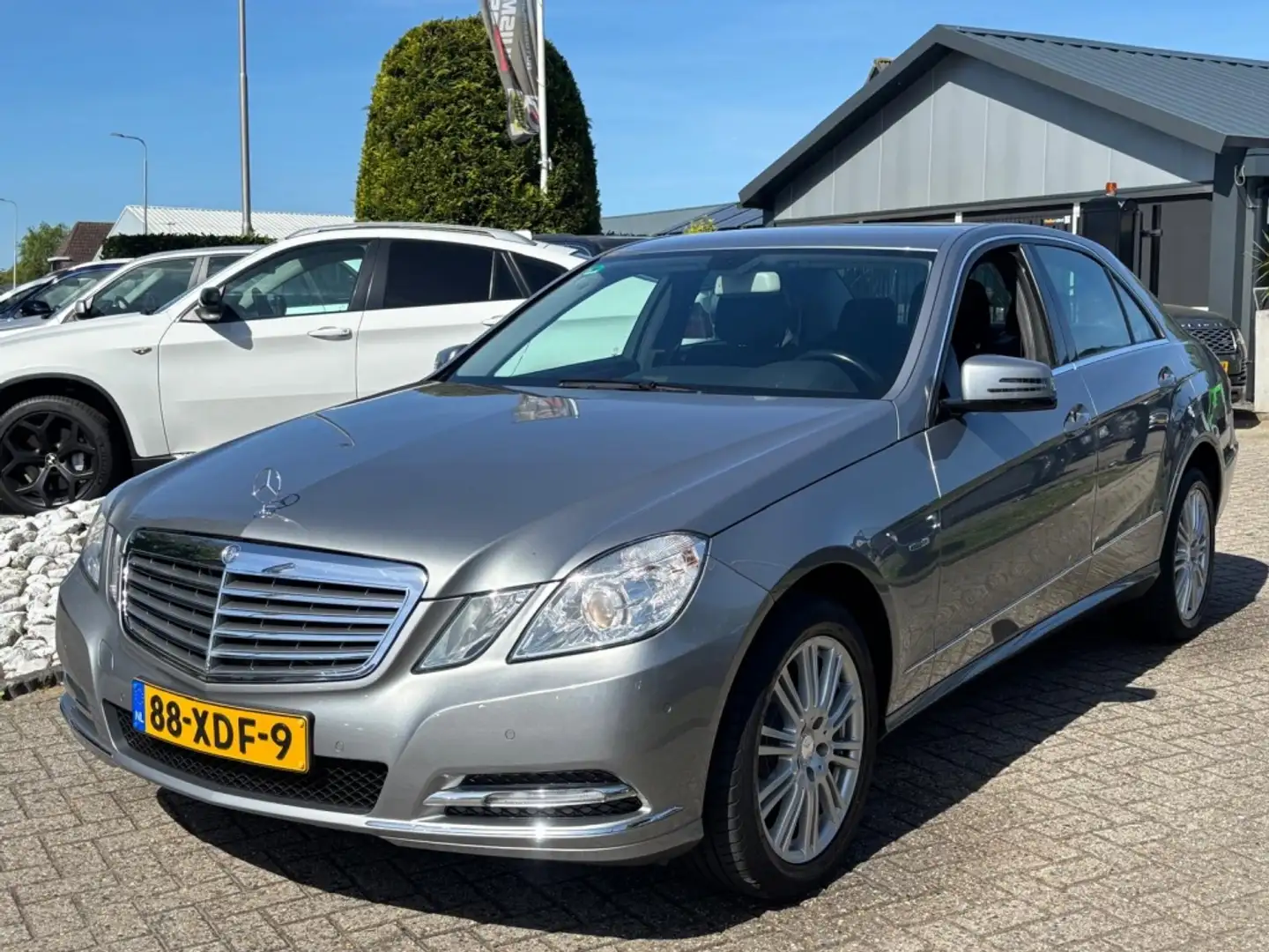 Mercedes-Benz E 200 CDI Aut 2012 Dealerauto 1E Eigenaar E200 Grijs - 1