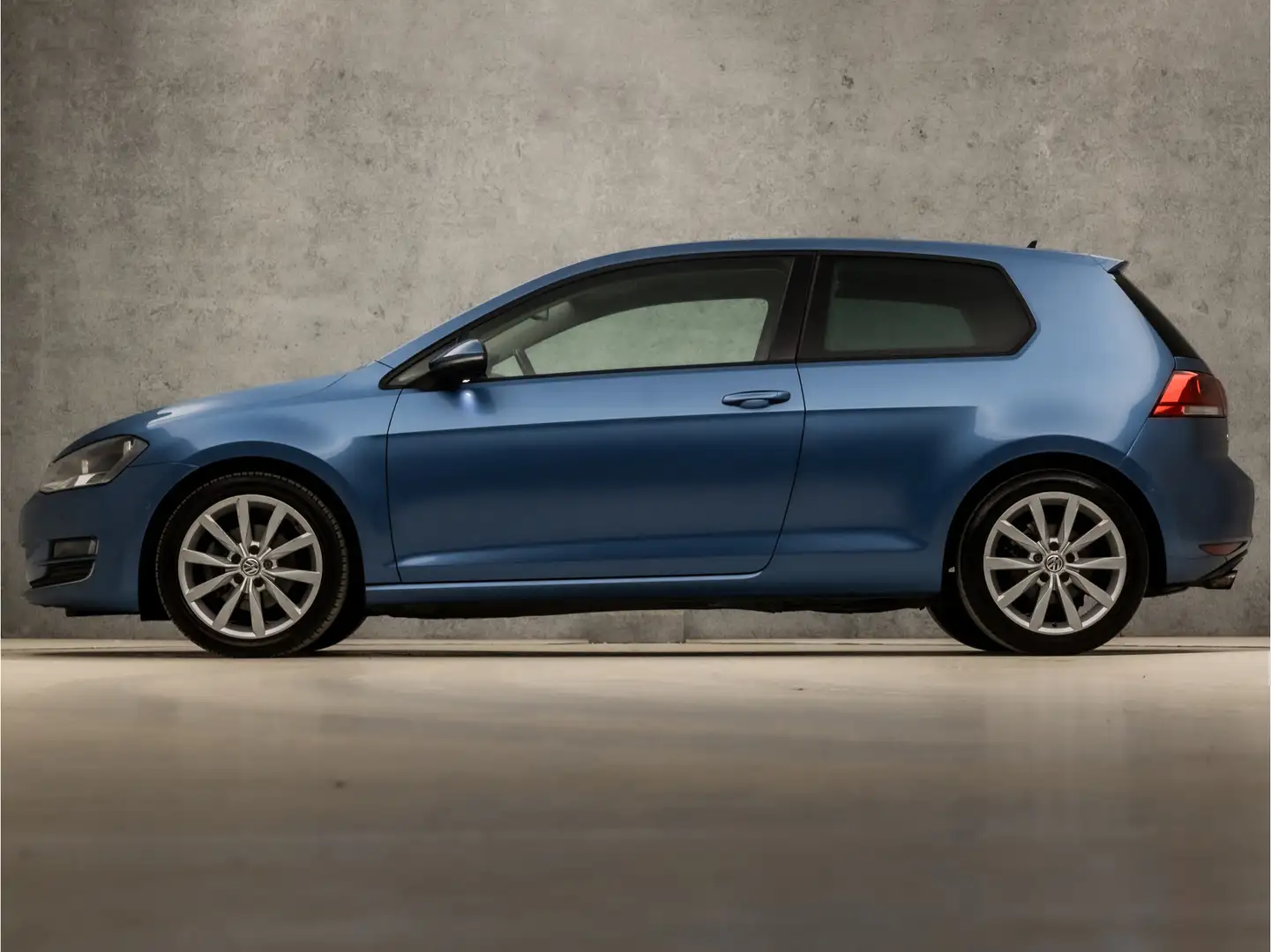 Volkswagen Golf 1.2 TSI Highline (APPLE CARPLAY, NAVIGATIE, CLIMAT Niebieski - 2
