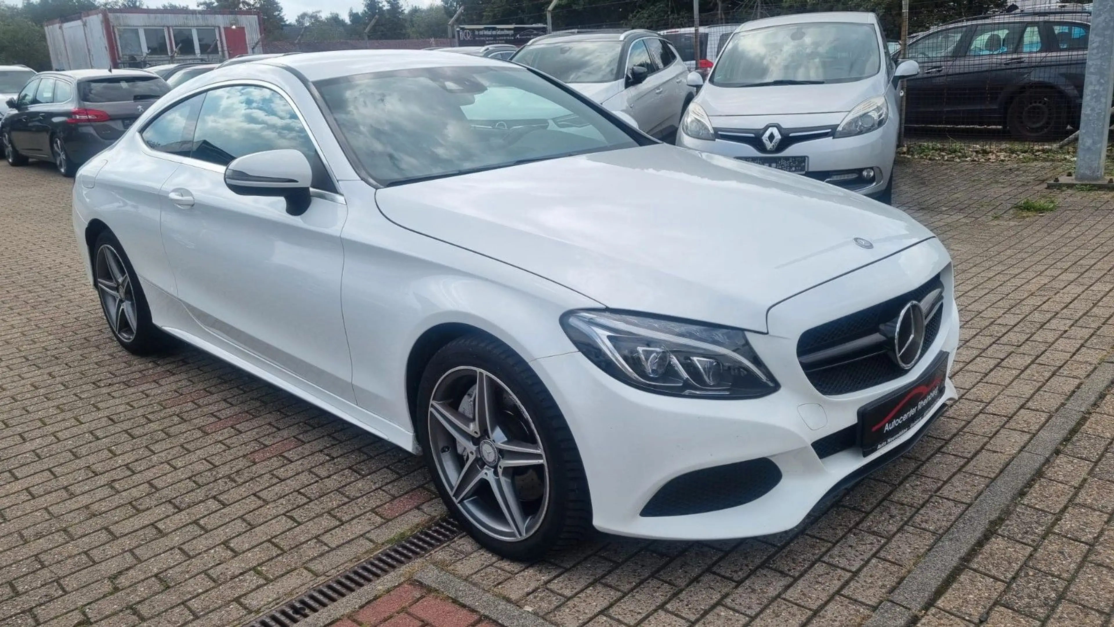Mercedes-Benz C 250 Coupe *HU NEU* INSPEKTION NEU* — photo 3