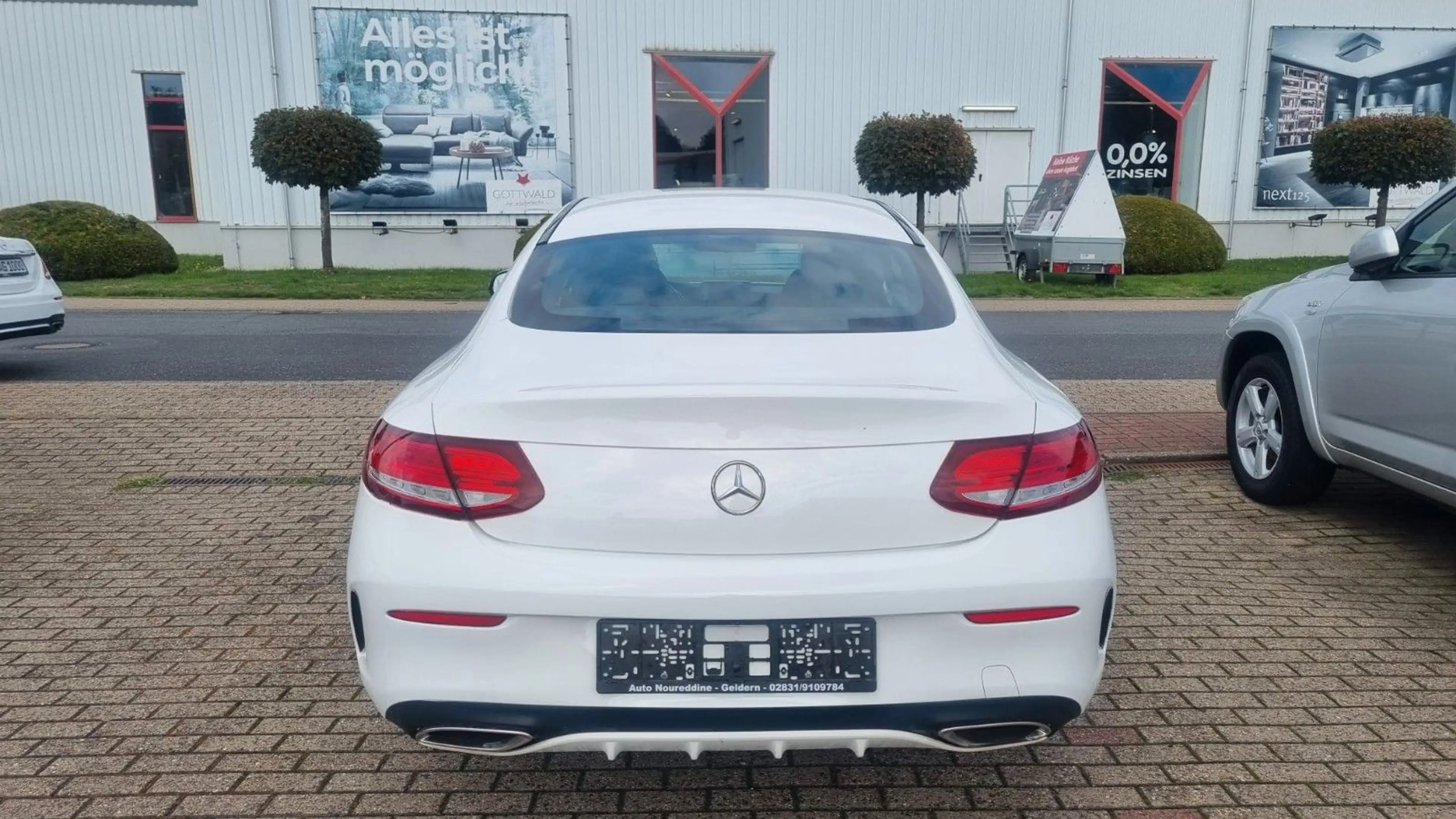 Mercedes-Benz C 250 Coupe *HU NEU* INSPEKTION NEU* — photo 7