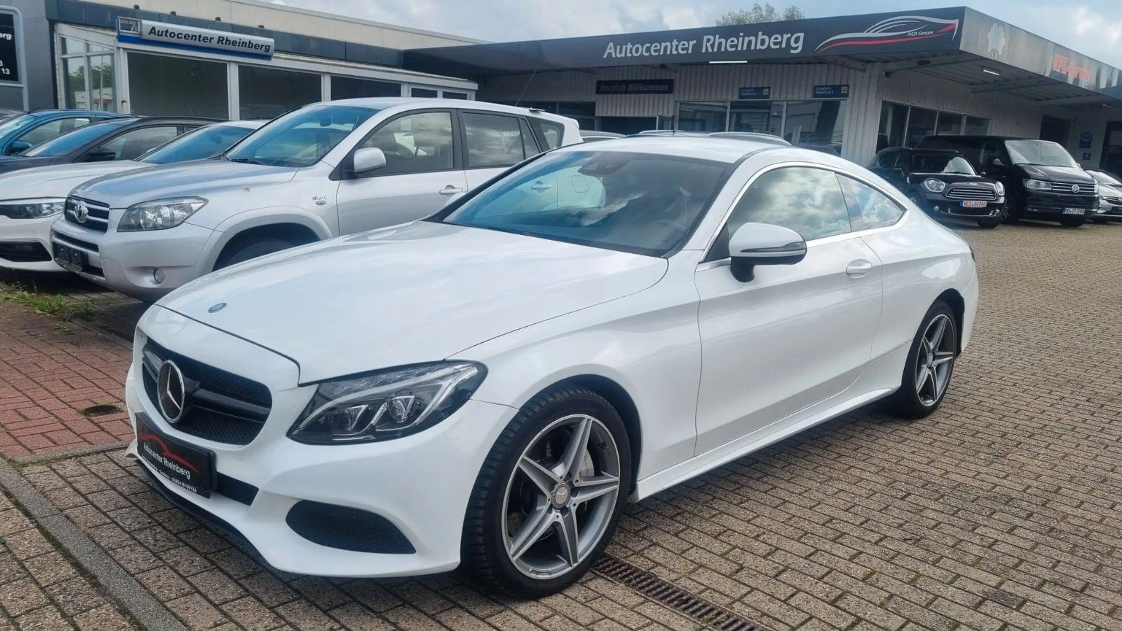 Mercedes-Benz C 250 Coupe *HU NEU* INSPEKTION NEU*