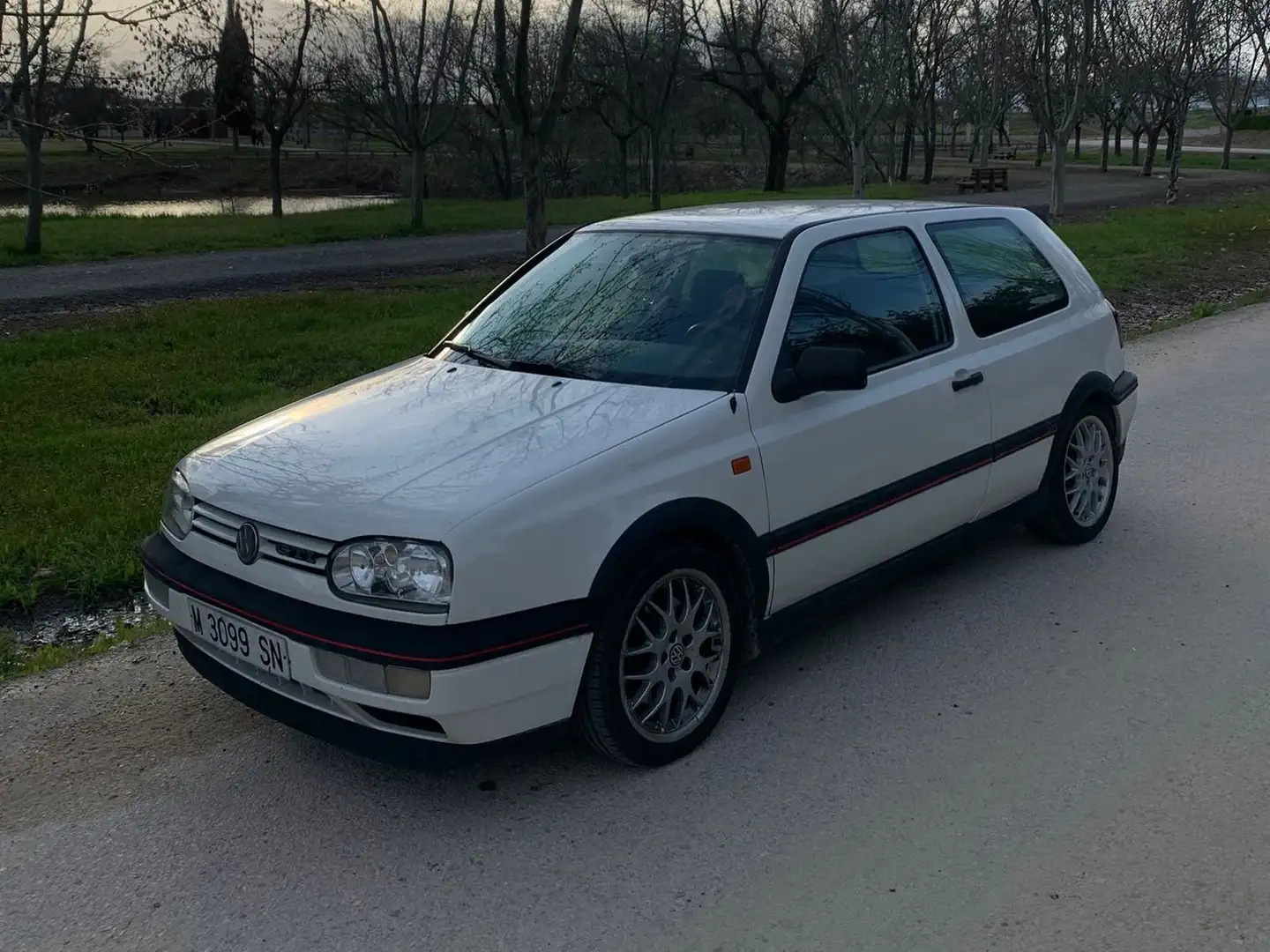 Volkswagen Golf Golf 2.0 GTi GTi Blanco - 1