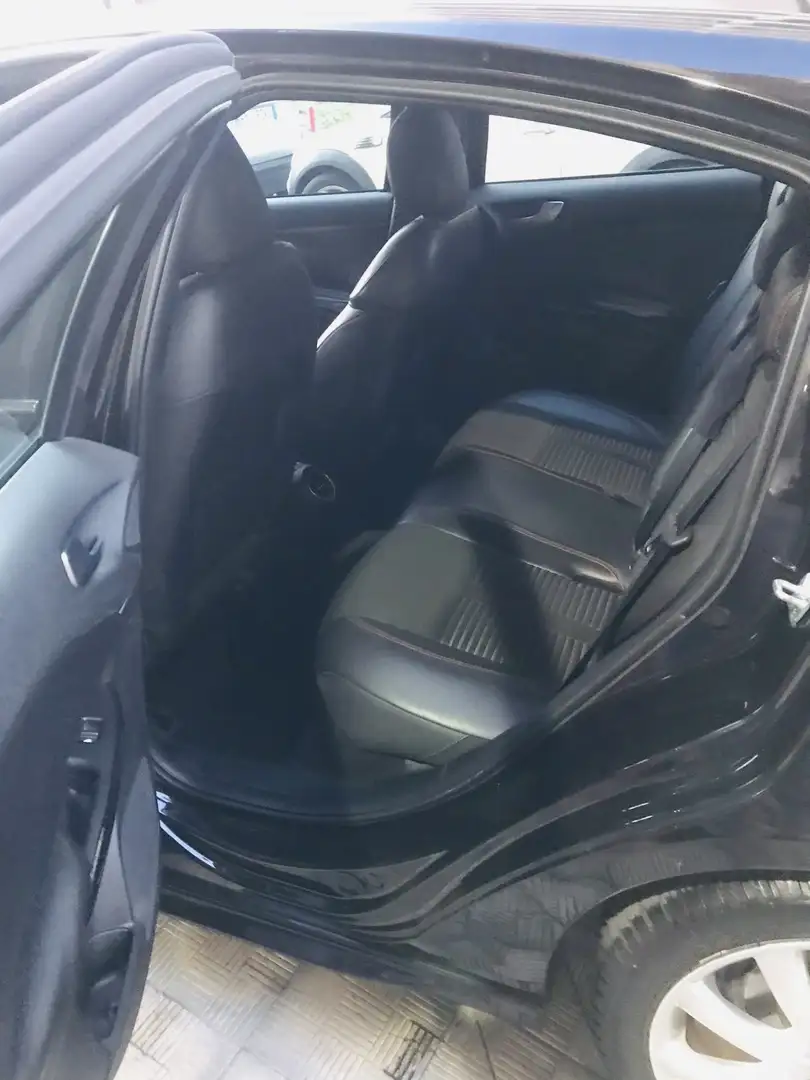 Alfa Romeo Giulietta 1.4 t. m.air Progression 170cv garanzia 12 mesi Nero - 2