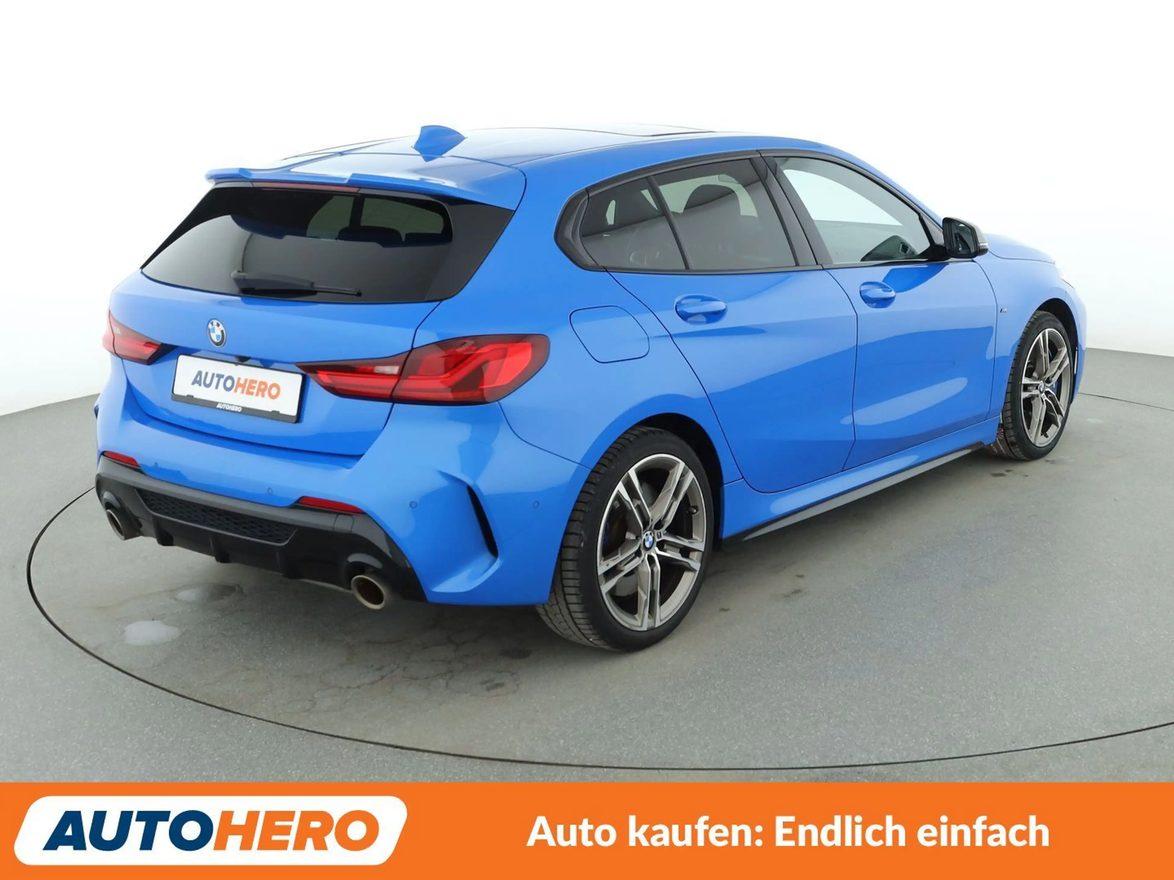 BMW 135 M135i xDrive Aut.*NAVI*HUD*LED* — photo 6