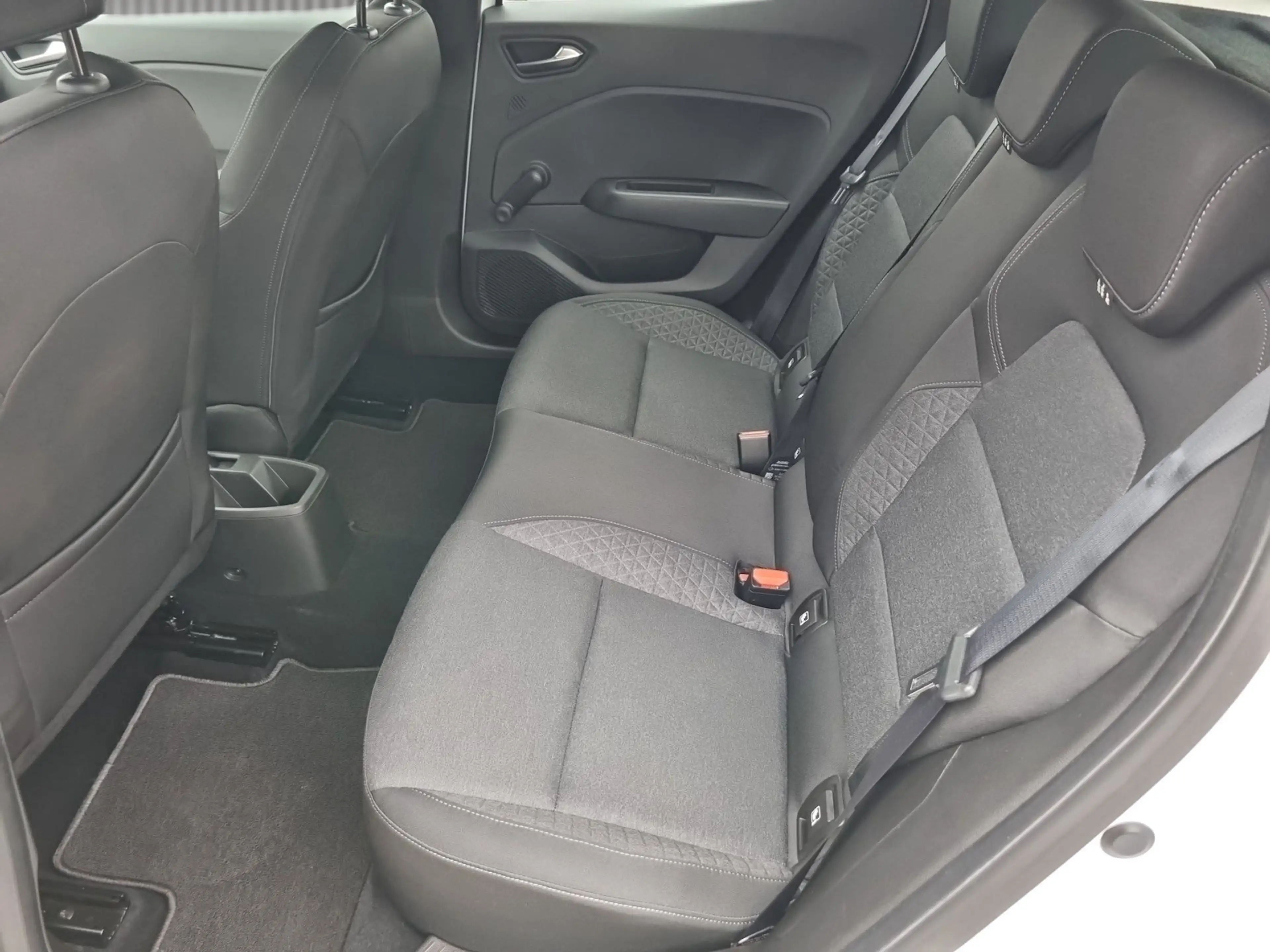 Renault Clio Experience LED*Tempomat*Klima*1. Hand — photo 10