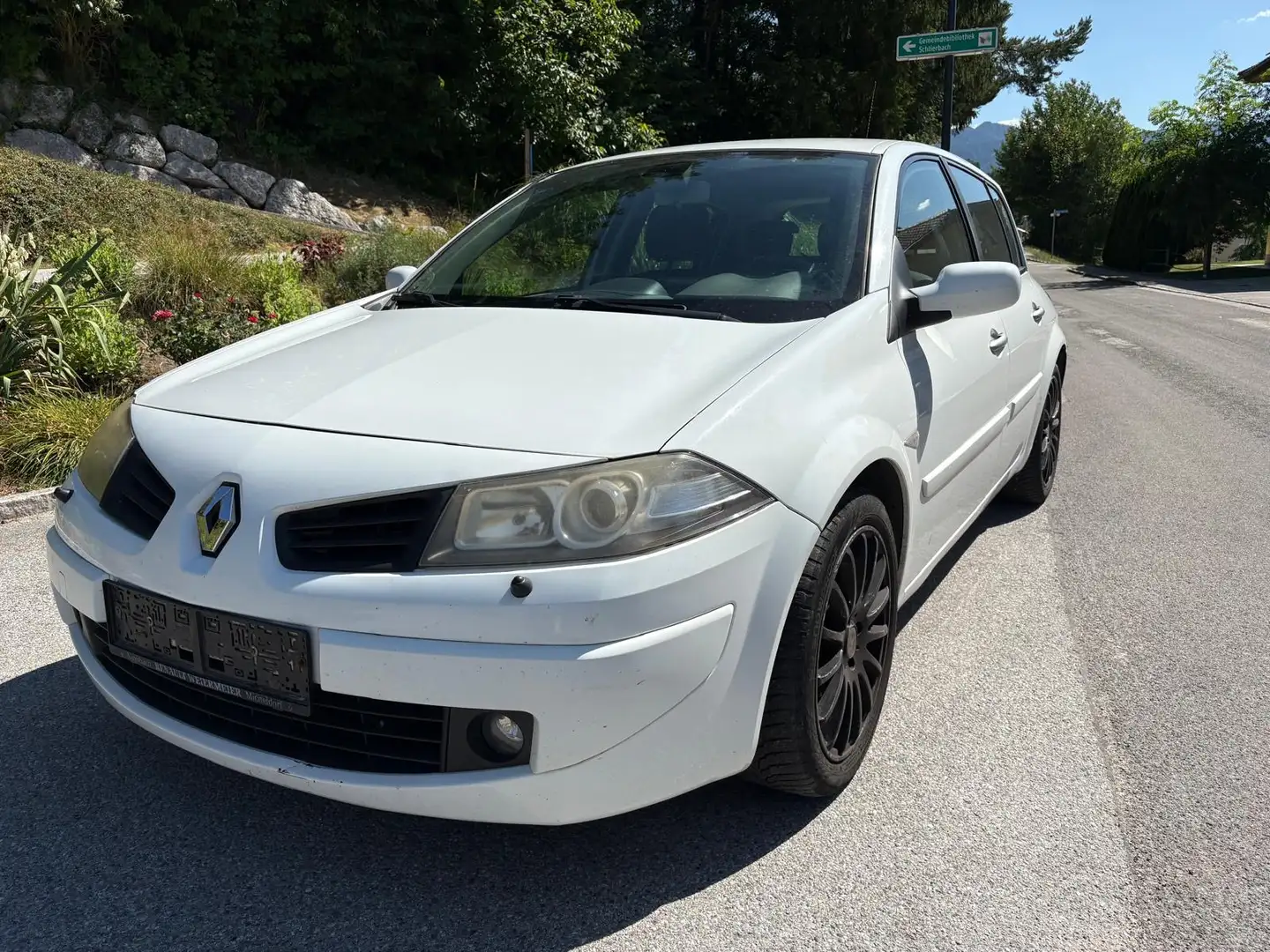 Renault Megane Mégane Dynamique 1,5 dCi Dynamique Weiß - 1