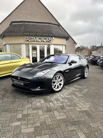 Jaguar F-Type Coupe 2.0 i4 P300 R-Dynamic Exhaust Pano Led