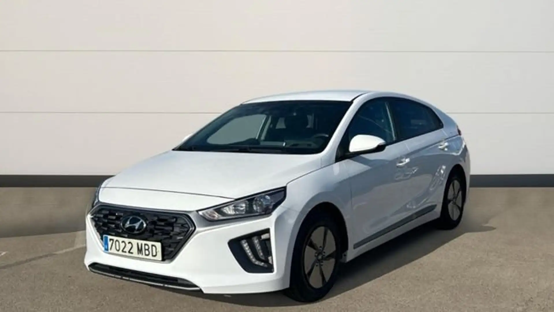 Hyundai IONIQ 1.6 GDI HEV KLASS DCT 141 5P Blanco - 2