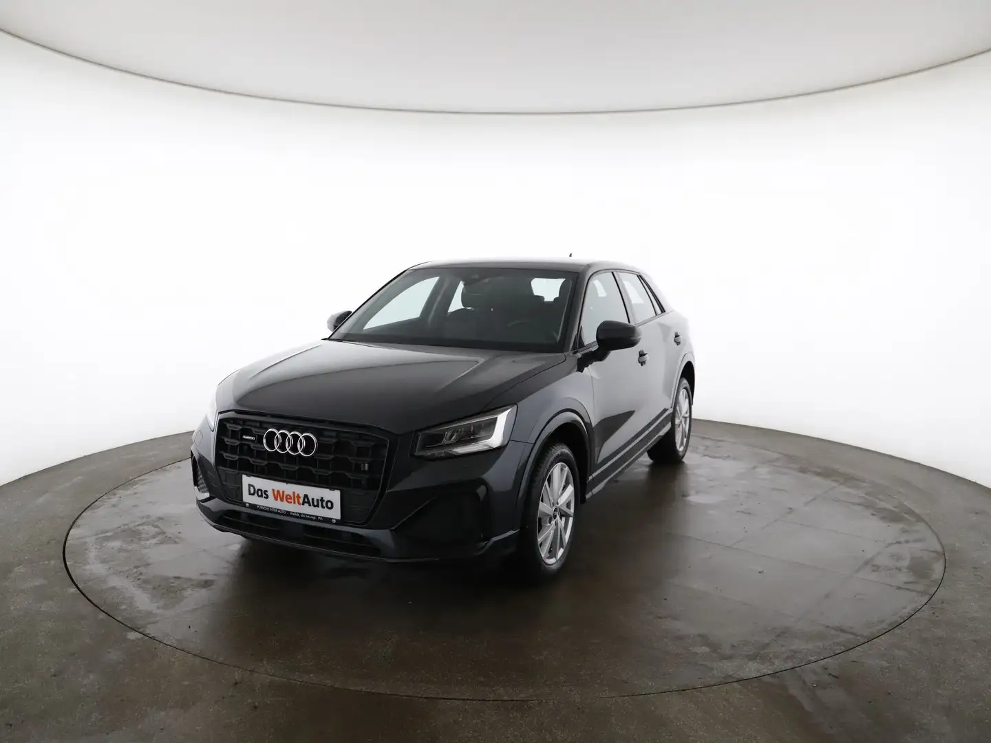 Audi Q2 35 TDI quattro intense Grau - 1