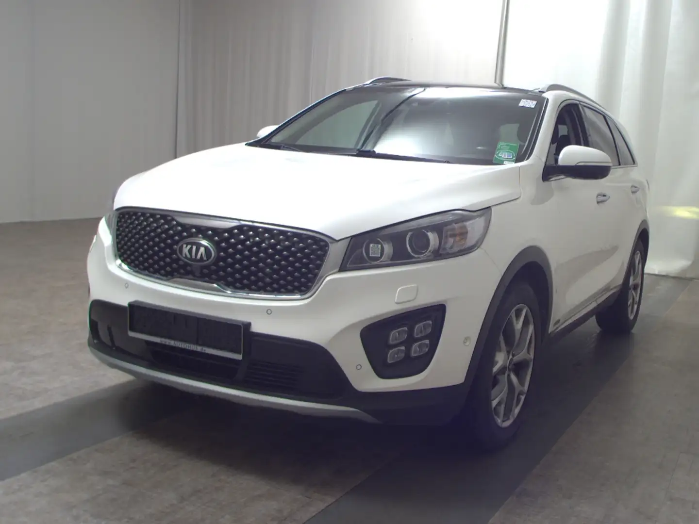 Kia Sorento 2.2 CRDI 4WD 7-Sitze Navi Xenon Pano RFK Alb - 2