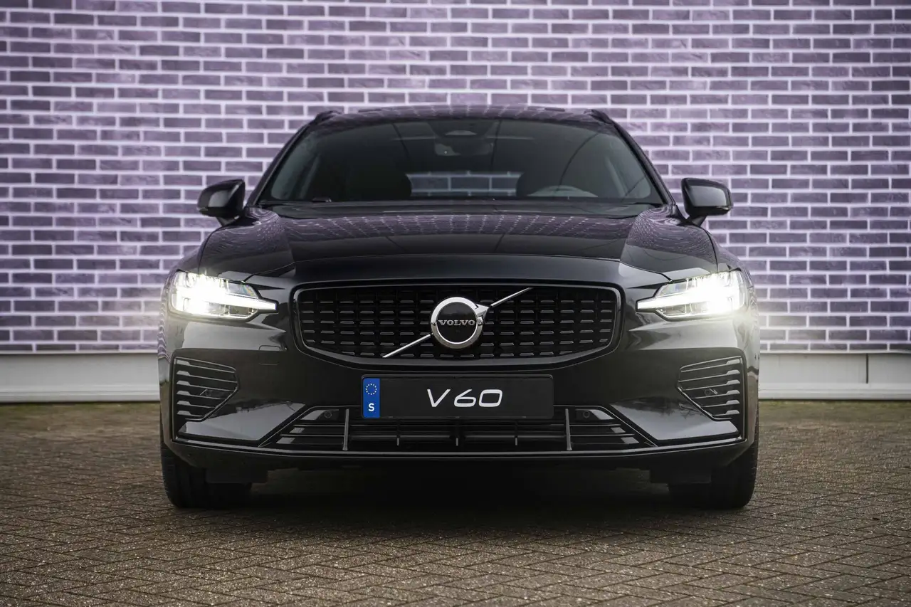 Volvo V60 2026 — фото 8