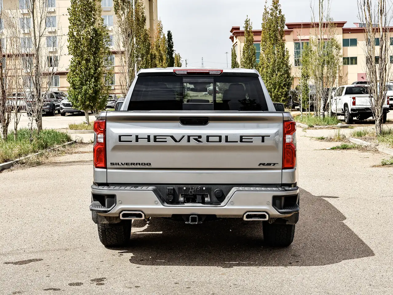 Chevrolet Silverado 1500 снимка Chevrolet Silverado 1500