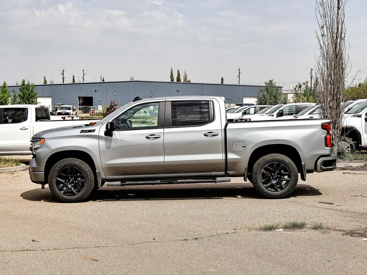 Chevrolet Silverado 1500 снимка Chevrolet Silverado 1500