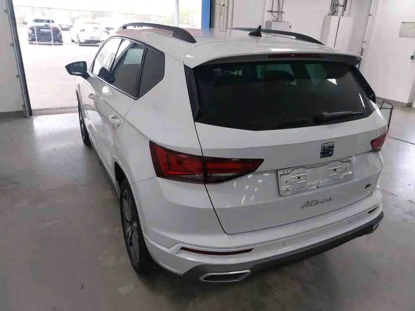 SEAT Ateca FR/DAB/LED/NAVI/ALU/KAMERA Weiß - 2