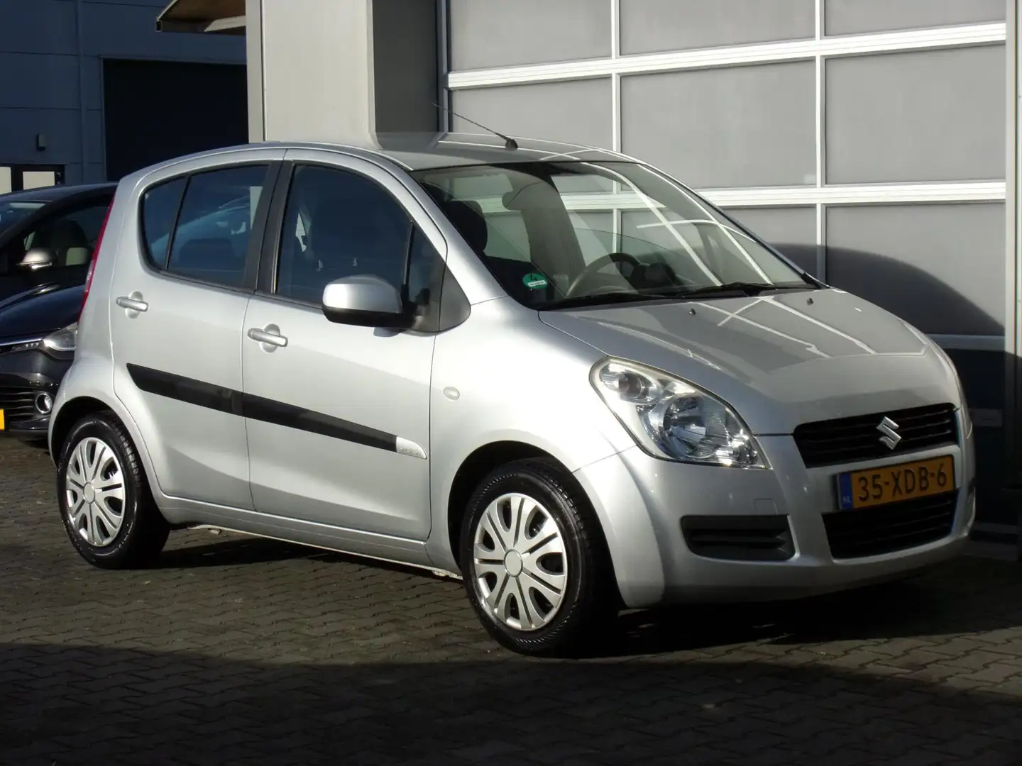 Suzuki Splash 1.0 VVT Comfort Airco!! Zilver - 1