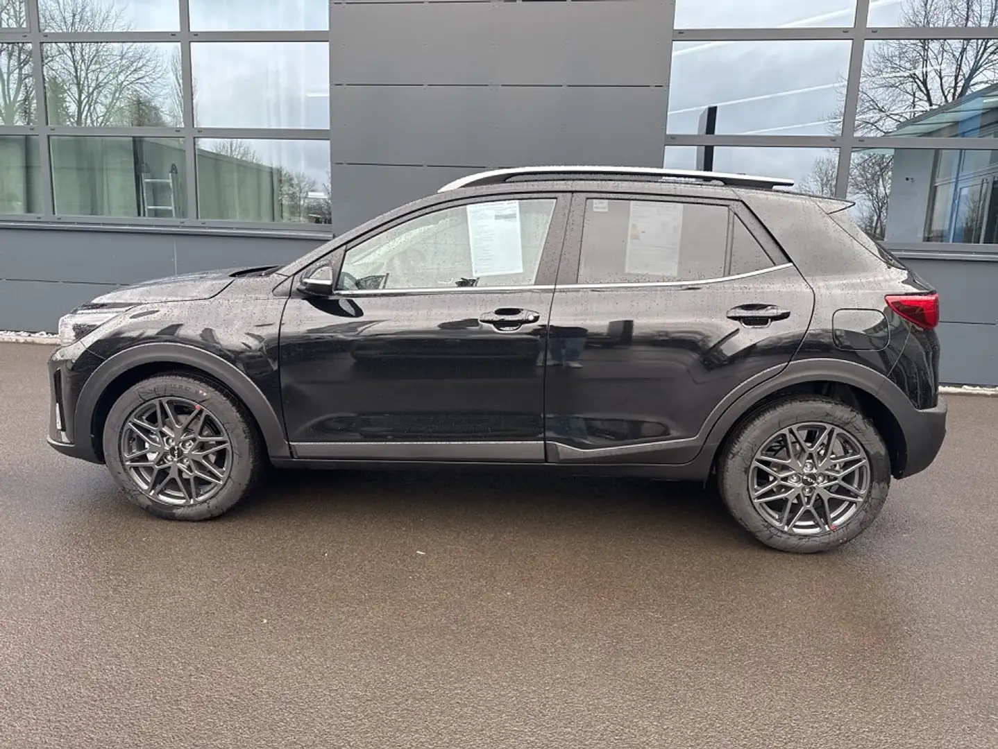 Kia Stonic 1.0T 100 48V DCT NIGHTLINE ED Schwarz - 2