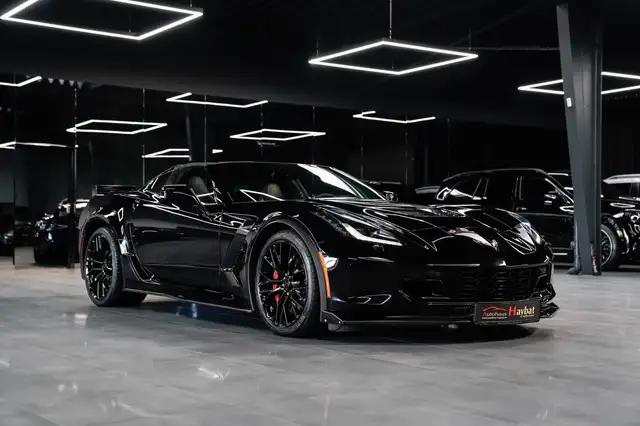 Corvette Z06 6.2 V8 Competition Carbon Paket *1. Hand*